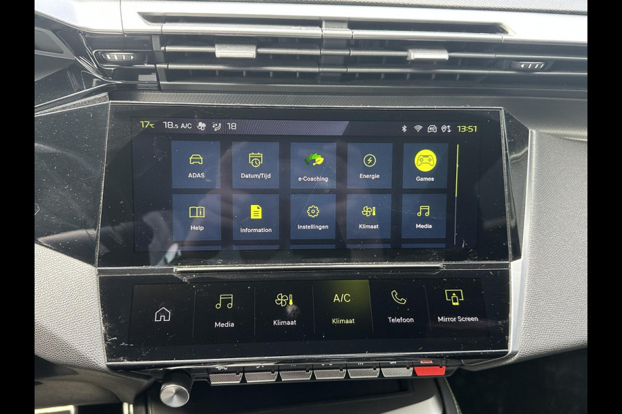 Peugeot 308 SW 1.6 Plug-in Hybrid 225 GT BOMVOL | MASSAGE STOELEN + STOELVERWARMING | MEM. SEATS | ADAP. CRUISE | APPLECARPLAY | ELEKT. STOELEN | ACHTERUITRIJCAMERA | RIJKLAAR | 12 MND BOVAG GARANTIE |