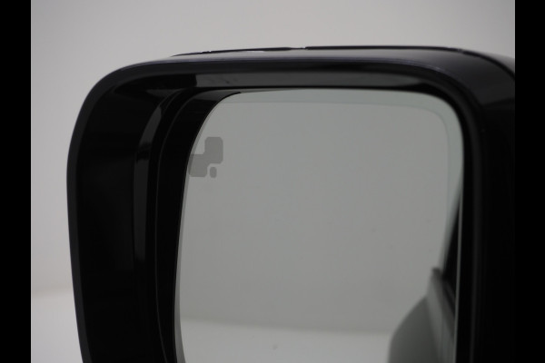 Land Rover Defender 110 2.0 P400e | NL Auto | Panoramadak | Trekhaak | 360 | Keyless | Adaptive Cruise | Leder | Carplay