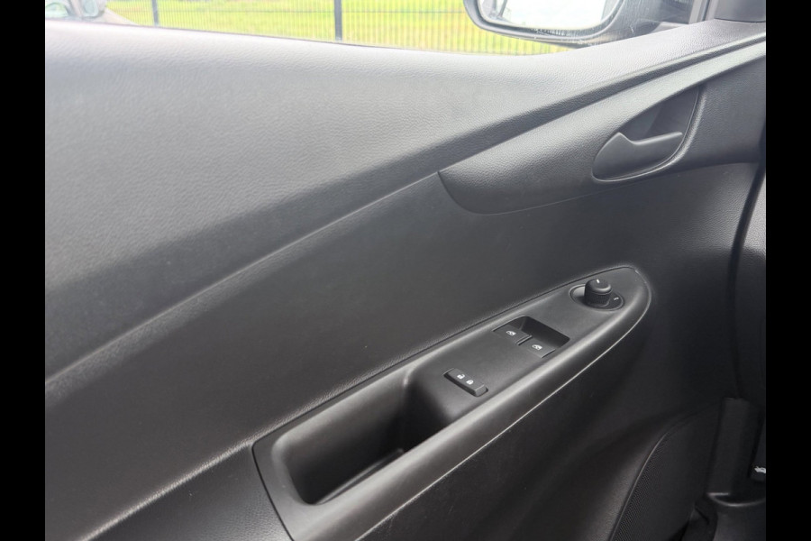 Opel KARL 1.0 ecoFLEX Edition| Parkeer sensor achter| Cruise control| Radio| Bleutooth| Airco |