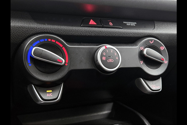 Kia Rio 1.0 TGDI ComfortPlusLine Navigator (NAVIGATIE, CARPLAY, CAMERA, CRUISE, PDC, 1e EIGENAAR, GOED ONDERHOUDEN)