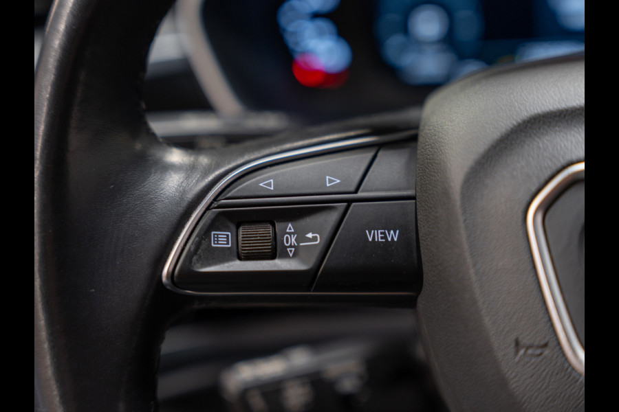 Audi Q3 45 TFSI e edition, Matrix LED, Virtual Cockpit, Apple Carplay, ACC, Android, Clima, PDC, Trekhaak 13P, Volledig Onderhoud