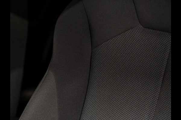 Audi Q3 45 TFSI e edition, Matrix LED, Virtual Cockpit, Apple Carplay, ACC, Android, Clima, PDC, Trekhaak 13P, Volledig Onderhoud