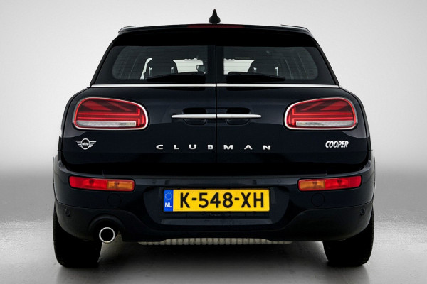 MINI Clubman 1.5 Cooper Business Edition (NAVIGATIE, CLIMA, PARKEERSENSOREN , 1e EIGENAAR, GOED ONDERHOUDEN)