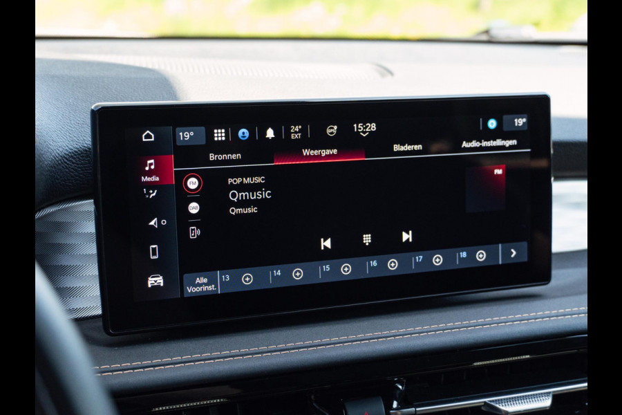 Alfa Romeo Tonale 1.3T PHEV Ti LED Matrix|CarPlay|Camera|Adap cruise