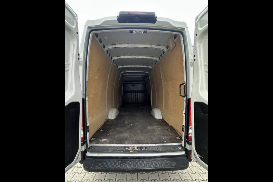 Iveco Daily - 35S14V 2.3 L4 EXTRA LANG