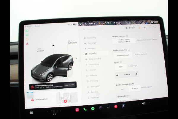 Tesla Model Y Long Range AWD 75 kWh Climate control Adaptieve cruise control Achteruitrijcamera Panoramadak Keyless Stuurverwarming Stoelverwarming LED Navigatie Parkeersensoren
