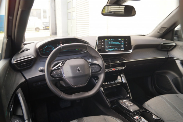 Peugeot e-2008 EV Allure 50 kWh -SOH97%-NAVI-ECC-PDC-