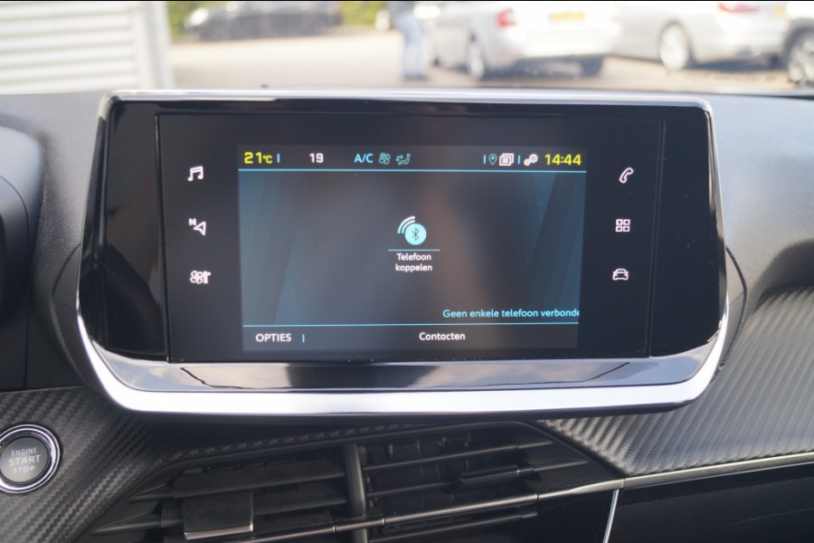 Peugeot e-2008 EV Allure 50 kWh -SOH97%-NAVI-ECC-PDC-