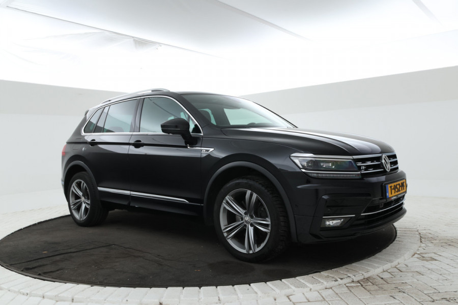 Volkswagen Tiguan 2.0 TSI 4Motion Highline Business R Automaat, Panorama, R-Line!