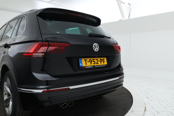Volkswagen Tiguan 2.0 TSI 4Motion Highline Business R Automaat, Panorama, R-Line!