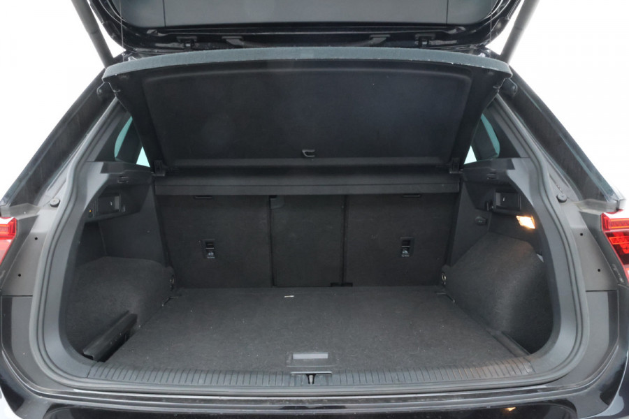 Volkswagen Tiguan 2.0 TSI 4Motion Highline Business R Automaat, Panorama, R-Line!