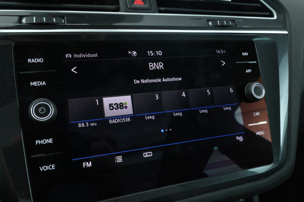 Volkswagen Tiguan 2.0 TSI 4Motion Highline Business R Automaat, Panorama, R-Line!