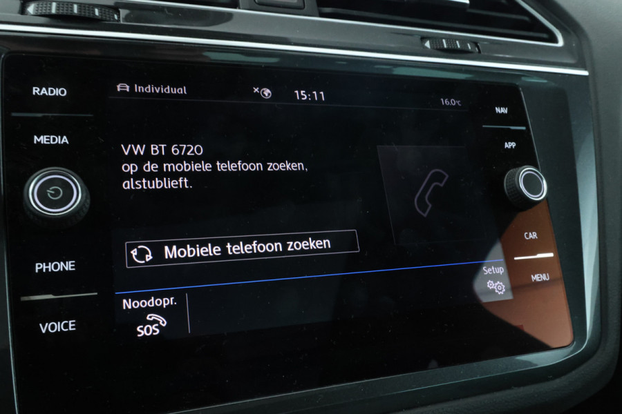 Volkswagen Tiguan 2.0 TSI 4Motion Highline Business R Automaat, Panorama, R-Line!