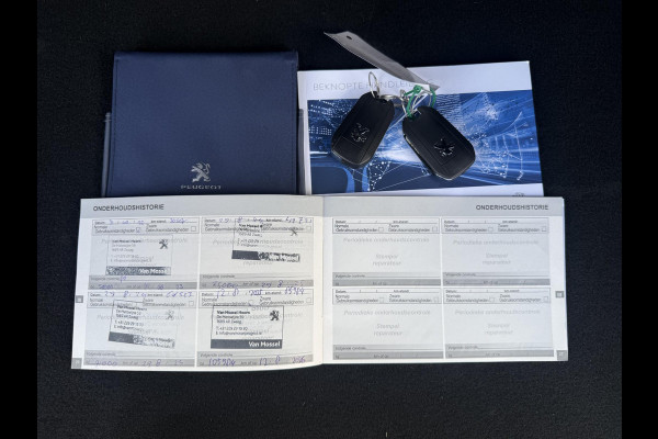 Peugeot 3008 1.2 PureTech Blue Lease Executive Navi|D-riem vv in 2024|Camera|i-Cockpit|Carplay|Clima|Cruise|Trekhaak|N.A.P|APK tot 08-2026
