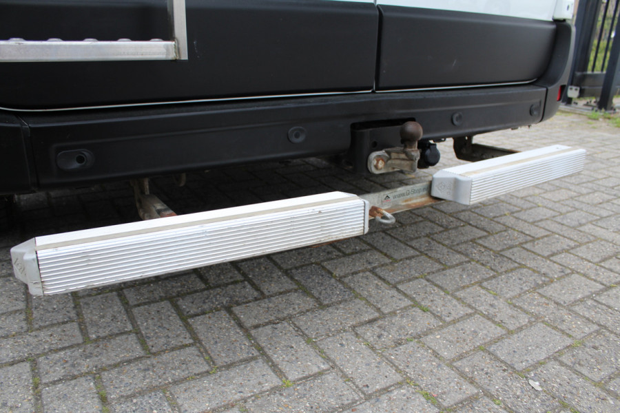 Renault Master T35 2.3 dCi 135PK Euro6 L2H2 -- Klaar voor het werk! -- ✓ imperiaal ✓ camera ✓ trekhaak ✓ omvormer ✓ airco