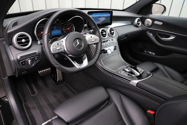 Mercedes-Benz C-Klasse 300e AMG 4-Matic | 320PK | Schuifdak | Sfeerverlichting | Leder | Facelift | Carplay | Standkachel | Camera | 2020.