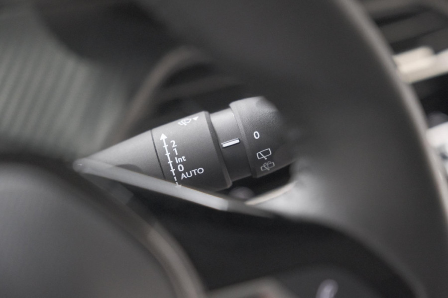 Peugeot 208 PureTech 100 Allure | 360 Camera | Vison Pack | Dodehoekdetectie | Apple Carplay