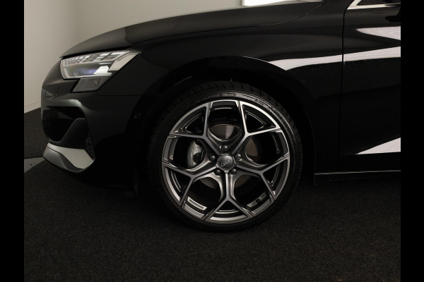 Audi A3 Sportback 30 TFSI Advanced edition 115pk S-tronic | Navigatie via App |  19 inch Lichtmetalen velgen | Stoelverwarming | Parkeersensoren voor en achter