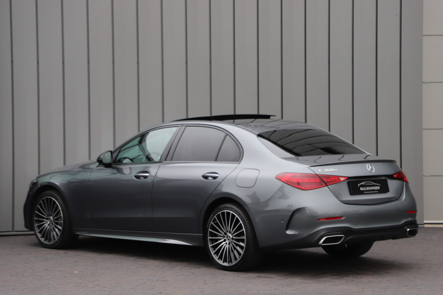 Mercedes-Benz C-Klasse 300e AMG | 313PK | Head-up | Keyless | Burmester | Distronic+ | Sfeerverl. | Stoelkoeling | Stuurwielverw. | Memory | 2025.
