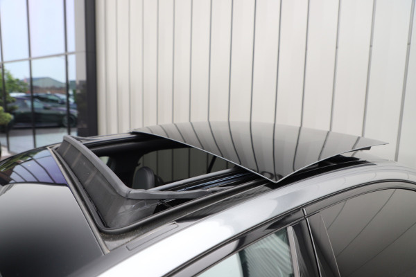 Mercedes-Benz C-Klasse 300e AMG | 313PK | Head-up | Keyless | Burmester | Distronic+ | Sfeerverl. | Stoelkoeling | Stuurwielverw. | Memory | 2025.