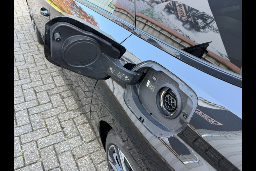 Peugeot 308 SW 1.6 Plug-in Hybrid 180 Allure | Navigatie | Cruise| Clima | 17" Lichtmetaal.