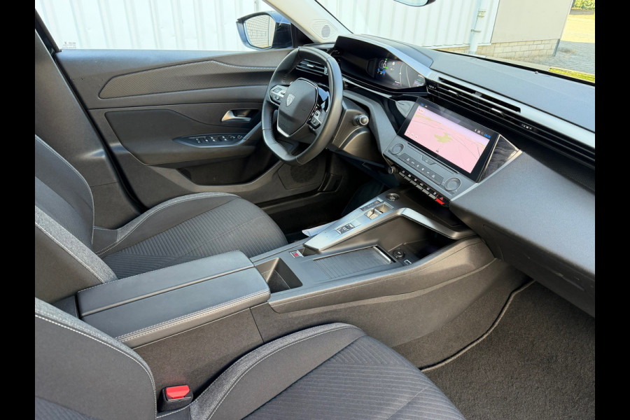 Peugeot 308 SW 1.6 Plug-in Hybrid 180 Allure | Navigatie | Cruise| Clima | 17" Lichtmetaal.