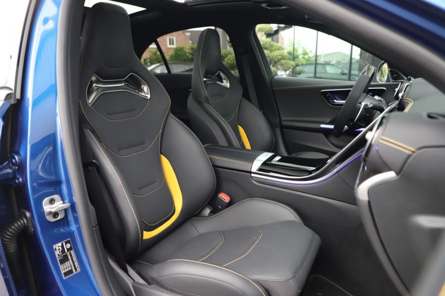 MEER FOTOS VOLGEN! Mercedes-Benz C-klasse AMG 63 S E Performance | 680PK | Head-up | Carbon int+ext | Schaalstoelen | Burmester | AMG Drivers-package | Keyless |