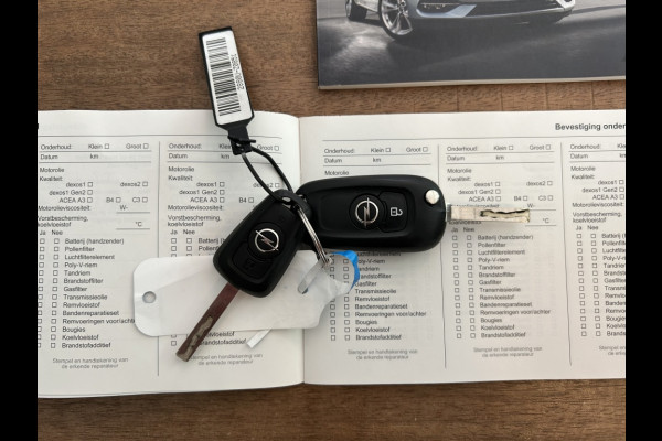 Opel Astra Sports Tourer 1.2 130pk Bns Ed. Navi, Camera, Carplay, 1e Eigenaar