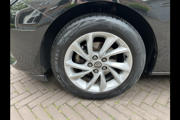 Opel Astra Sports Tourer 1.2 130pk Bns Ed. Navi, Camera, Carplay, 1e Eigenaar