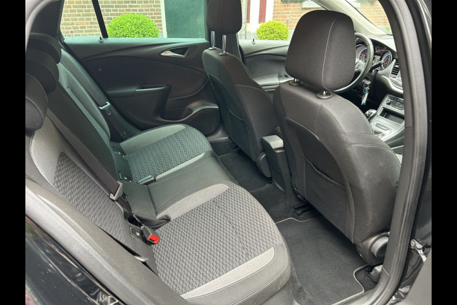 Opel Astra Sports Tourer 1.2 130pk Bns Ed. Navi, Camera, Carplay, 1e Eigenaar