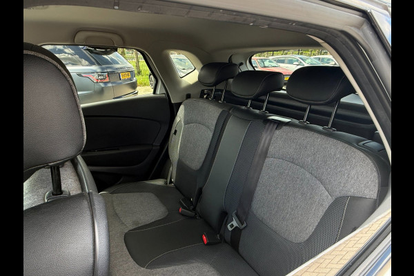 Renault Captur 0.9 TCe Intens| Carplay| Keyless| Camera| LMV 17"|