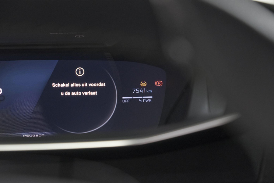 Peugeot e-2008 EV GT 50 kWh | 11 KW Laadfunctie | 360 Camera | Dodehoekdetectie | Apple Carplay