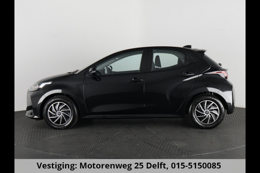 Toyota Yaris 1.5 HYBRID BLACKSTYLE AUTOMAAT GARANTIE 3-2035 ! CARPLAY NAVI. CAMERA.ADAPTIVE CRUISE.