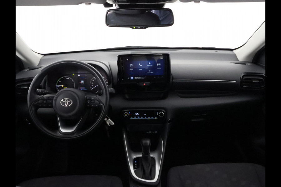 Toyota Yaris 1.5 HYBRID BLACKSTYLE AUTOMAAT GARANTIE 3-2035 ! CARPLAY NAVI. CAMERA.ADAPTIVE CRUISE.