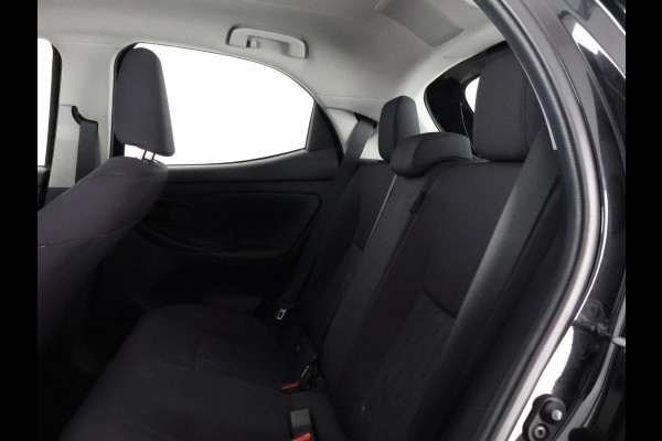 Toyota Yaris 1.5 HYBRID BLACKSTYLE AUTOMAAT GARANTIE 3-2035 ! CARPLAY NAVI. CAMERA.ADAPTIVE CRUISE.