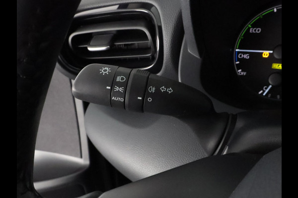 Toyota Yaris 1.5 HYBRID BLACKSTYLE AUTOMAAT GARANTIE 3-2035 ! CARPLAY NAVI. CAMERA.ADAPTIVE CRUISE.
