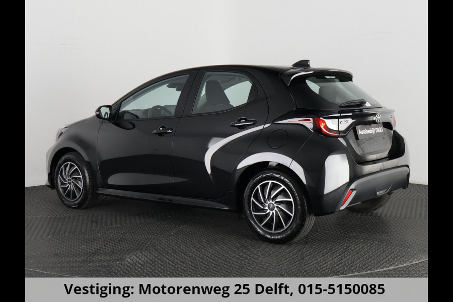 Toyota Yaris 1.5 HYBRID BLACKSTYLE AUTOMAAT GARANTIE 3-2035 ! CARPLAY NAVI. CAMERA.ADAPTIVE CRUISE.