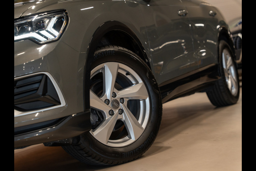 Audi Q3 35 TFSI Pro Line, Matrix Led, Virtual Cockpit, ACC, Apple Carplay, Navi, Clima, PDC, Volledig Onderhoud