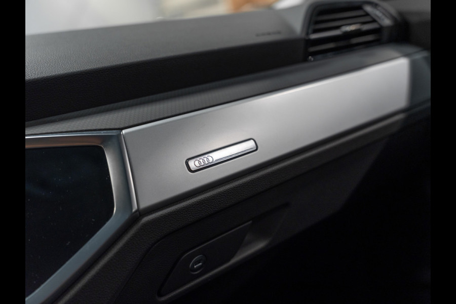 Audi Q3 35 TFSI Pro Line, Matrix Led, Virtual Cockpit, ACC, Apple Carplay, Navi, Clima, PDC, Volledig Onderhoud