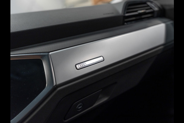 Audi Q3 35 TFSI Pro Line, Matrix Led, Virtual Cockpit, ACC, Apple Carplay, Navi, Clima, PDC, Volledig Onderhoud