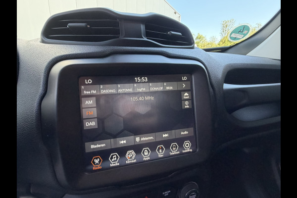 Jeep Renegade 1.5T e-Hybrid Limited | Winter pack | Visibillity pack | Style pack | Navigatie | Carplay/Android | LED | Camera | Stoelverwarmi