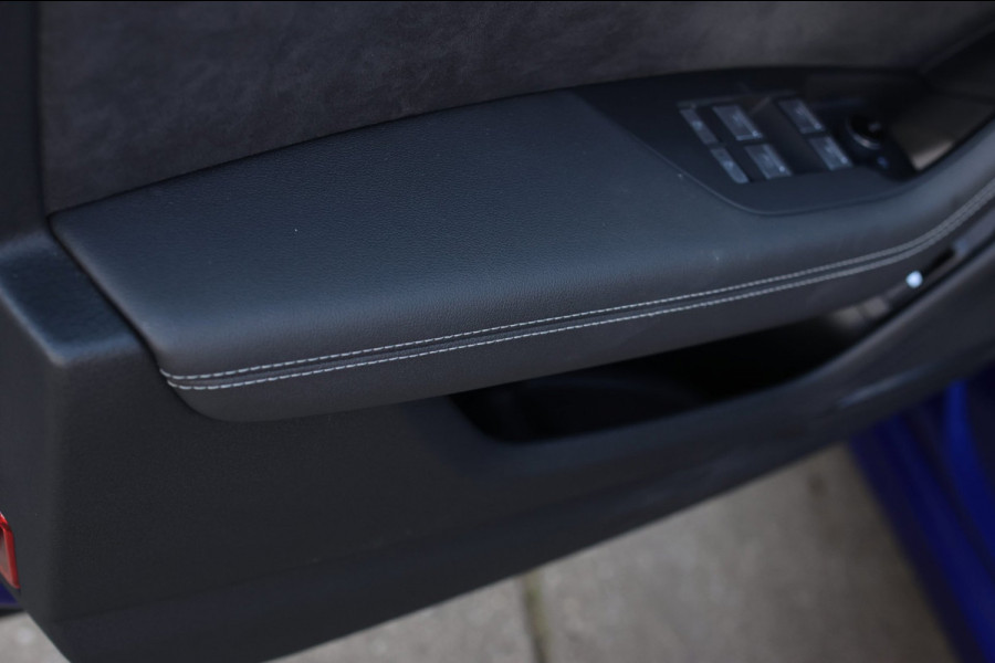 Audi A6 Avant 55 TFSI e Quattro S-Line *Pano*RS-Stoelen*B&O*Trekhaak*Camera*