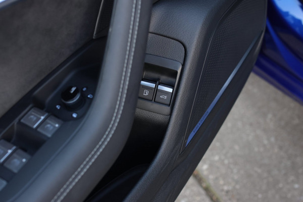 Audi A6 Avant 55 TFSI e Quattro S-Line *Pano*RS-Stoelen*B&O*Trekhaak*Camera*