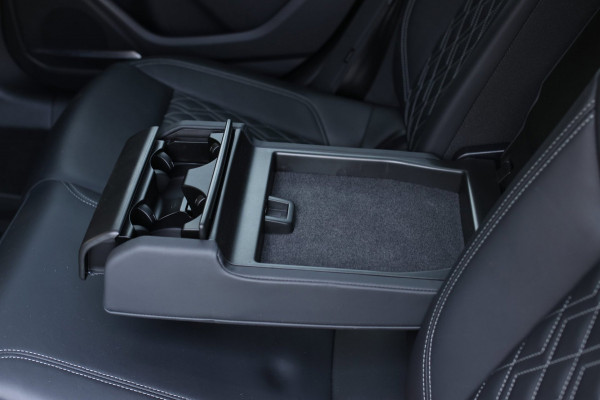 Audi A6 Avant 55 TFSI e Quattro S-Line *Pano*RS-Stoelen*B&O*Trekhaak*Camera*