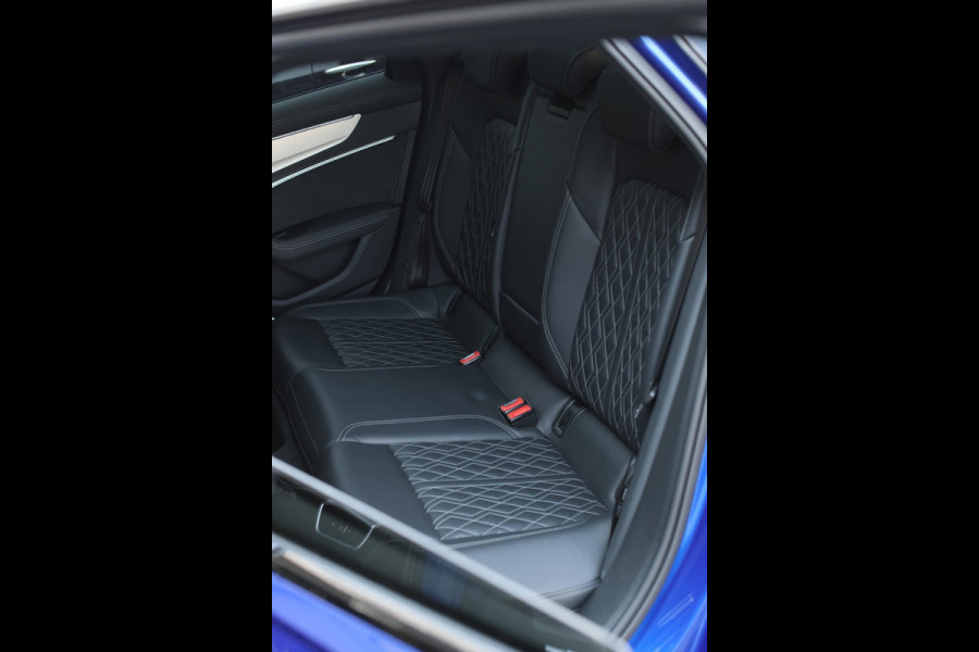 Audi A6 Avant 55 TFSI e Quattro S-Line *Pano*RS-Stoelen*B&O*Trekhaak*Camera*