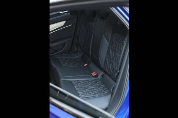 Audi A6 Avant 55 TFSI e Quattro S-Line *Pano*RS-Stoelen*B&O*Trekhaak*Camera*