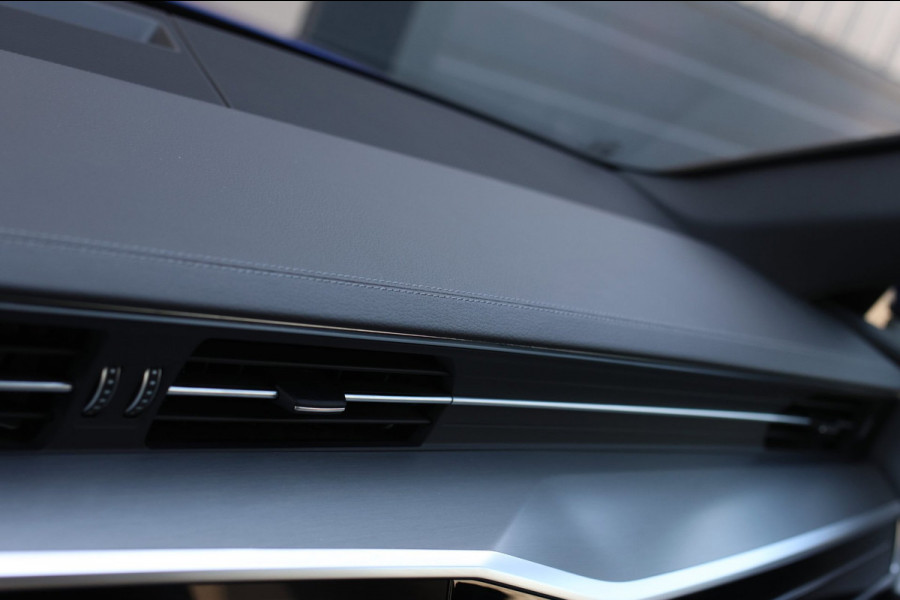 Audi A6 Avant 55 TFSI e Quattro S-Line *Pano*RS-Stoelen*B&O*Trekhaak*Camera*