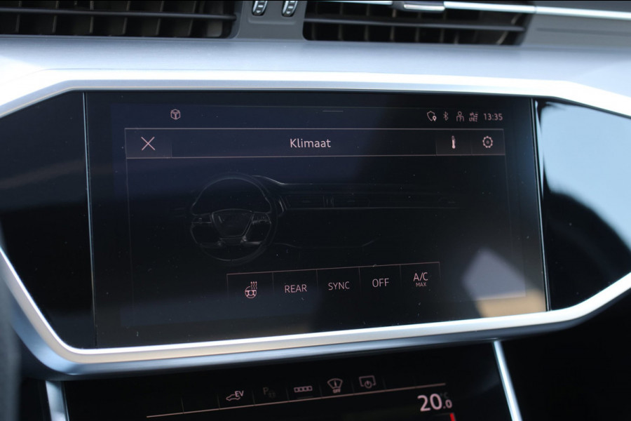 Audi A6 Avant 55 TFSI e Quattro S-Line *Pano*RS-Stoelen*B&O*Trekhaak*Camera*
