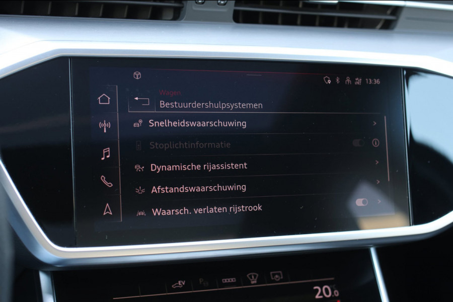 Audi A6 Avant 55 TFSI e Quattro S-Line *Pano*RS-Stoelen*B&O*Trekhaak*Camera*