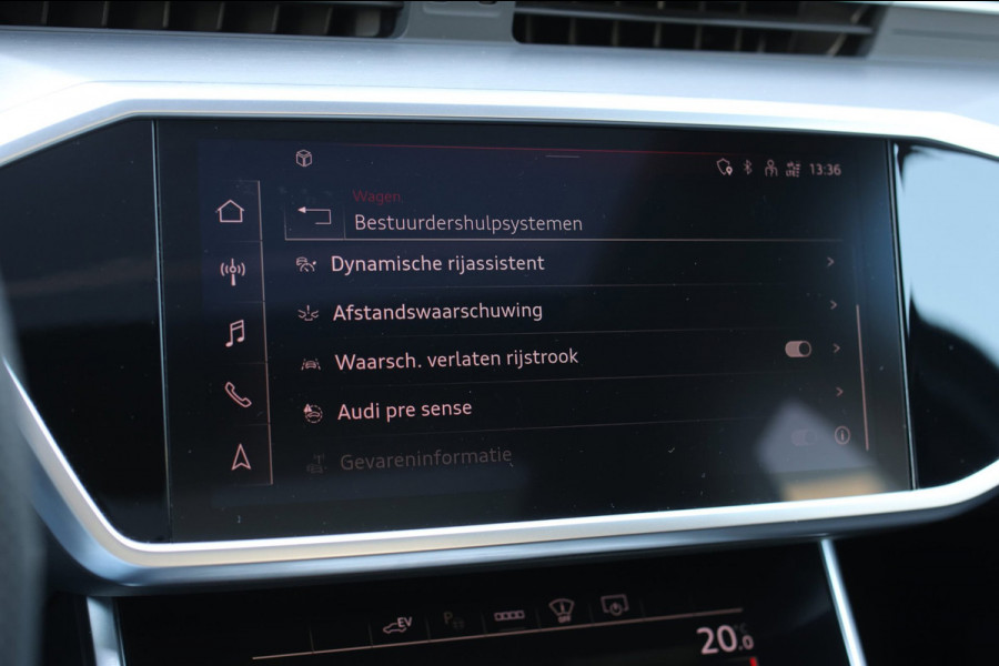 Audi A6 Avant 55 TFSI e Quattro S-Line *Pano*RS-Stoelen*B&O*Trekhaak*Camera*